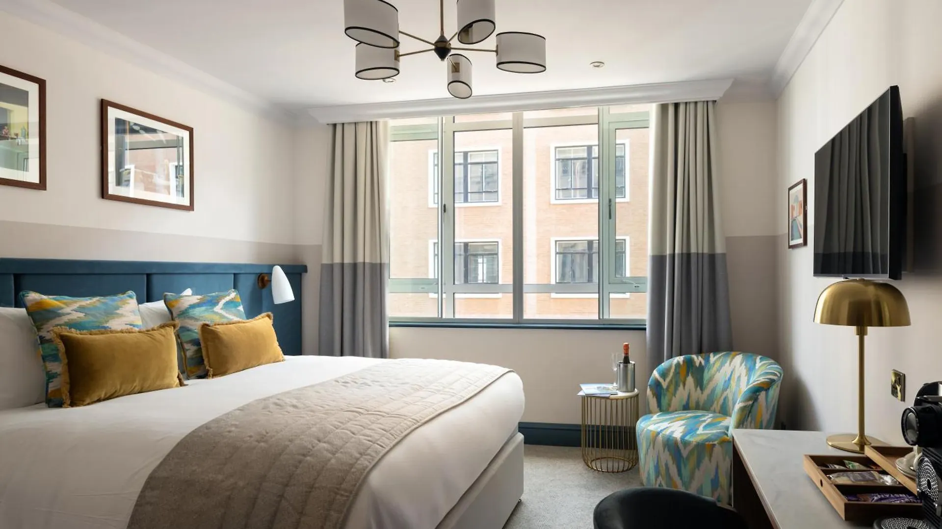 The Chamberlain Hotel London 4*,
