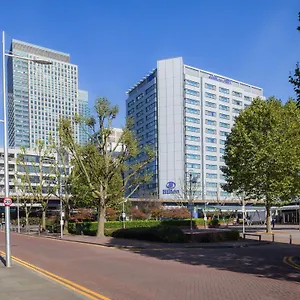 4* מלון Hilton Canary Wharf